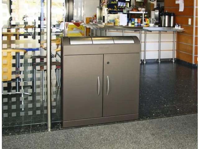 Station de tri sélectif 3x45l corps moka doux trappes inox