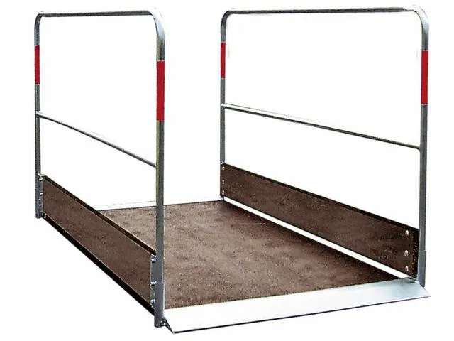 greppelbrug,LxB 2700x1000mm,draagverm. 150kg/m²,trede hout antislip