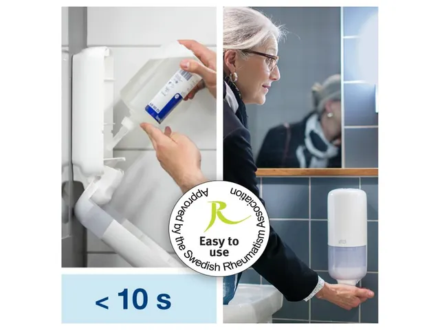 Distributeur savon liquide Tork S1 561000 blanc