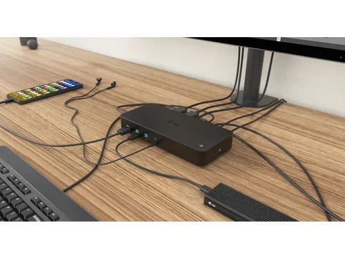 USB 3.0 / USB-C / Thunderbolt, 3x 4K Docking Station + Power Delivery