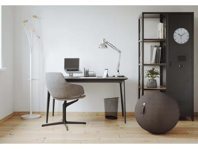 Classic magnetische wandklok met een diameter van 25 cm.