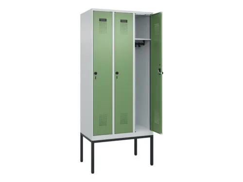 locker,HxBxD 2120x900x500mm,3vak,vak B 300mm,draaigrendel