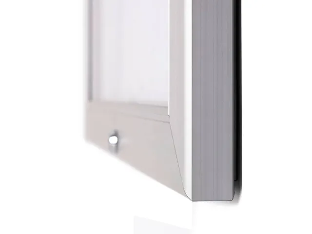 Vitrine d'affichage verrouillable Alpha Indoor/Outdoor 18xA4 argent
