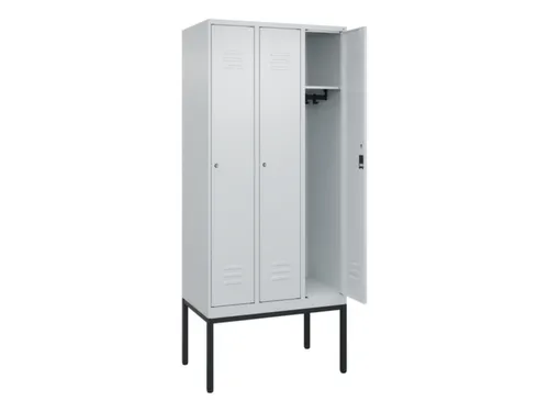 locker,HxBxD 2120x900x500mm,3vak,vak B 300mm,cil.-slot,voetonderstel