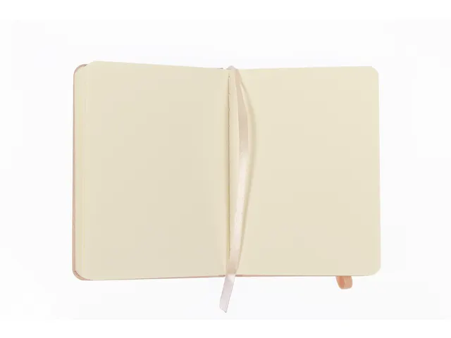 Schetsboek Kangaro A6 oud roze PU hardcover 80 blad 140 grams roomwit
