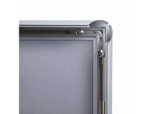 OUTLET Kliklijst 70x100cm Brandwerend B1 Rechte Hoeken 25mm Zilver