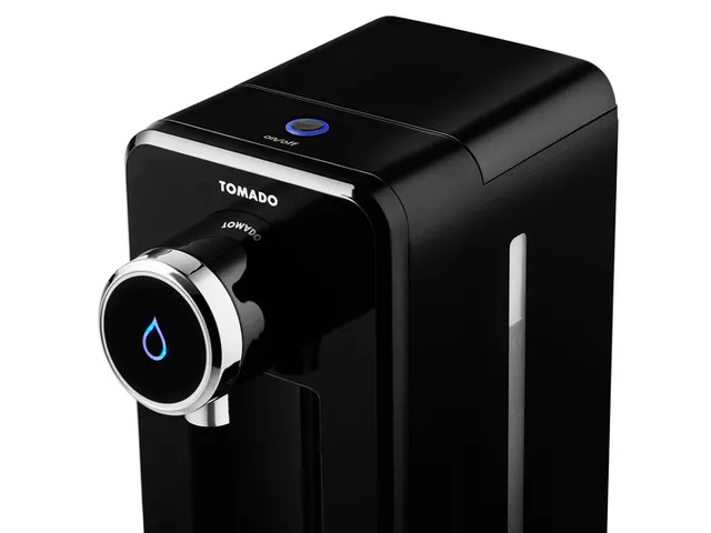 Distributeur d'eau chaude Tomado – 2200W | LU Distributeur d'eau chaude Tomado – 2200W | LU