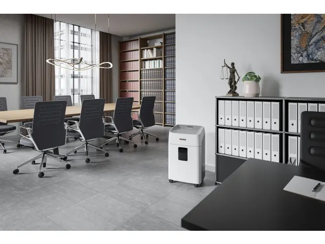 DAHLE Deskside papiervernietiger P-5 microsnippers 40 liter 15 vel