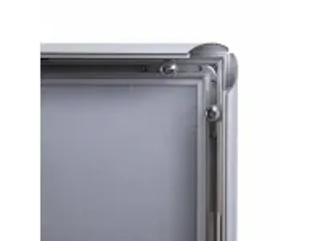 OUTLET Kliklijst 70x100cm Brandwerend B1 Rechte Hoeken 25mm Zilver
