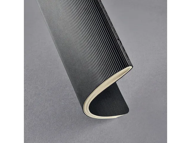 Carnet de note Sigel CONCEConceptumPTUM softcover A4 ligné noir.