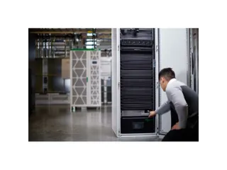 APC Smart-UPS Ultra On-Line Li-Ion SRTL5KRM2UI, 5KW, 2U Rack/Tower, 6x - 7