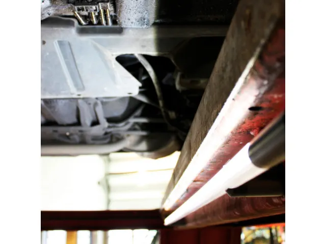 Werkplaatslamp,V. Hefplatforms Voor Motorvoertuigen