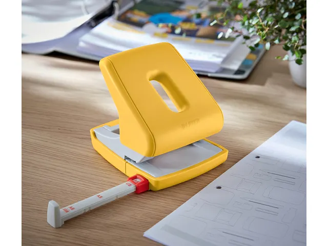 Perforator Leitz Cosy 2-gaats 30vel geel