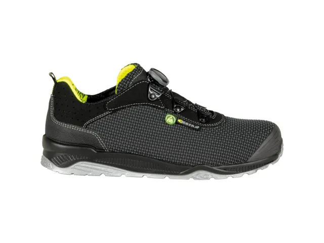 Cofra Yard lage S3 veiligheidsschoenen SRC ESD Zwart maat 43