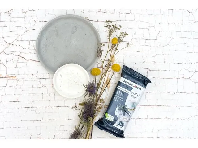 Efaplast classic Eberhard Faber boetseermateriaal 500gr. wit