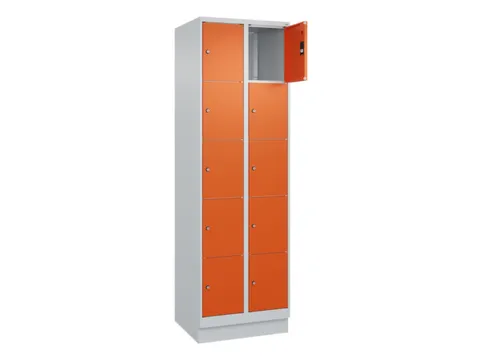 lockerkast,HxBxD 1950x600x500mm,2x5vakken,vak B 300mm,cil.-slot,sokkel
