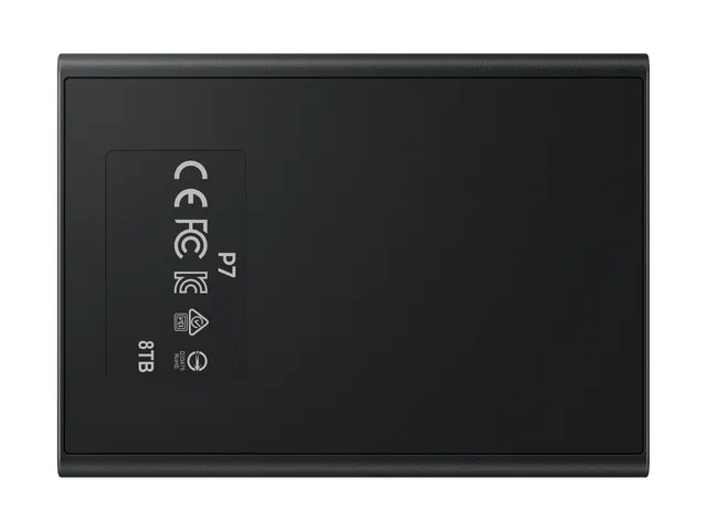 Portable SSD P7 USB 4.0 Gen 3x2 8TB
