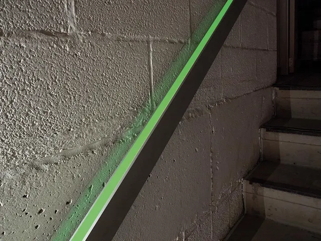 Ruban adhésif Phosphorescent 1,5cm x 10m - Vert