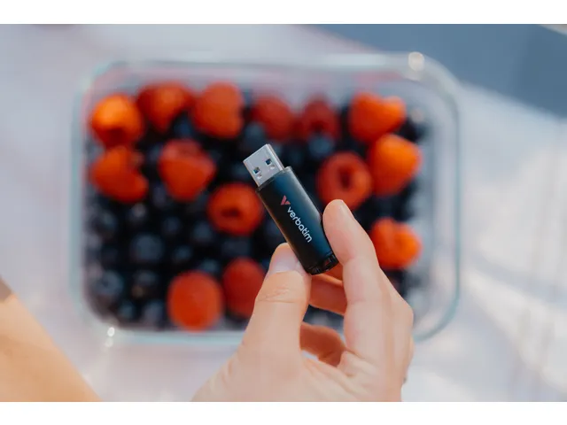 V200 Metal Usb Stick 128Gb