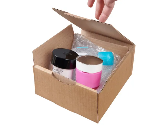 Postdoos IEZZY 300x240x100mm E-golf bruin