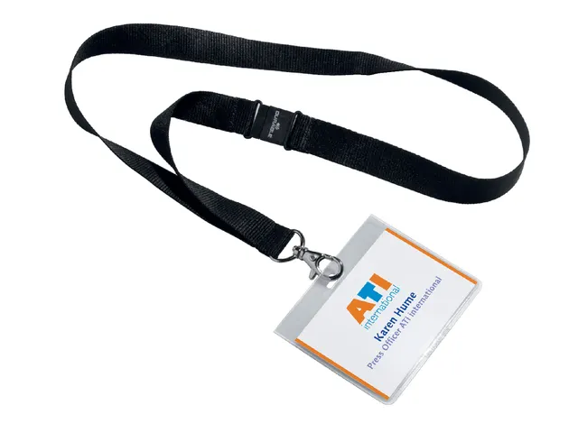 Badge Durable 8600 + Textielband 60x90mm Zwart