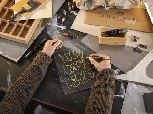 Acrylmarker Faber-Castell Multimark 250 gold