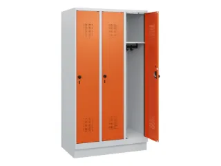 schoollocker,HxBxD 1630x900x500mm,3vak,vak B 300mm,draaigrendel,sokkel - 1