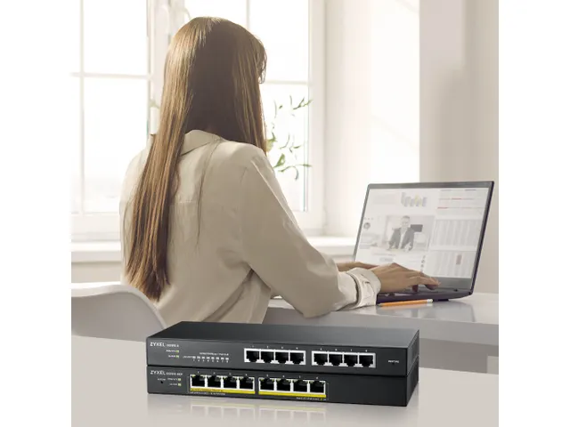 GS1915-8, 8-port GbE Smart Managed Switch