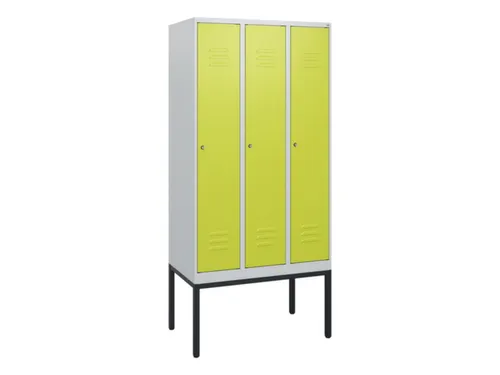 locker,HxBxD 1950x900x500mm,3vak,vak B 300mm,cil.-slot,voetonderstel