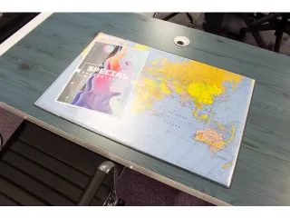 Bureau-onderlegger Kangaro 579x379mm met wereldkaart kunststof - 4