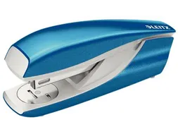 Nietmachine Leitz WOW NeXXt 30vel 24/6 blauw