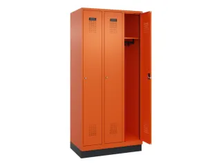 locker,HxBxD 1950x900x500mm,3vak,vak B 300mm,cil.-slot,sokkel - 2