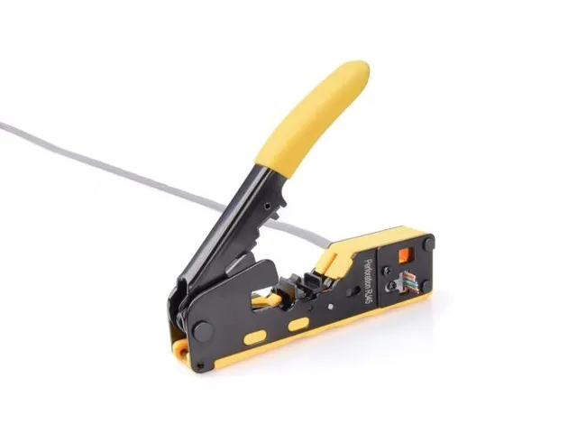 Multi-modulaire Krimptang voor doorvoerconnectoren