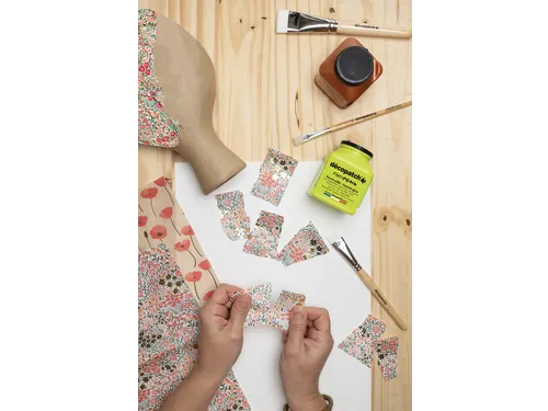 Hobbypapier Décopatch 30x40cm set à 4 vel thema Love is in the Meado