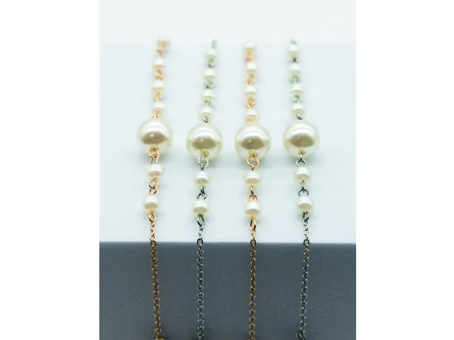 Brillenketting I Need You assorti parels met goud en zilver 4 stuks