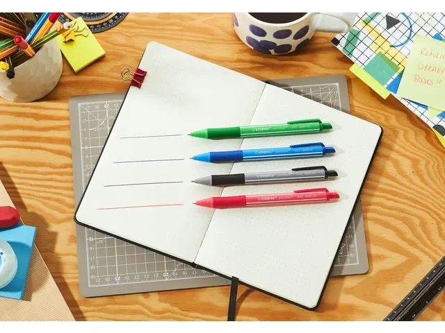Stylo bille STABILO pointball Colorful Medium assorti blister 4 pièce