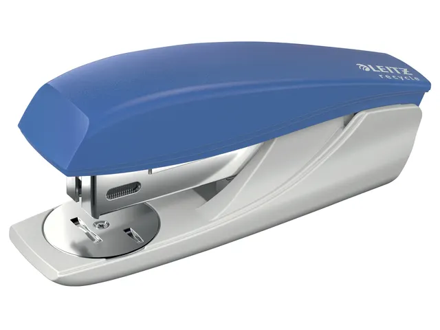 Nietmachine Leitz Nexxt Recycle klein 25 vel blauw