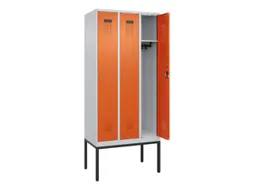 locker,HxBxD 2120x900x500mm,3vak,vak B 300mm,cil.-slot,voetonderstel