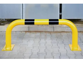 Aanrijdbeschermingsbeugel 600x 650mm Met Bodemplaat Schroeven - 2