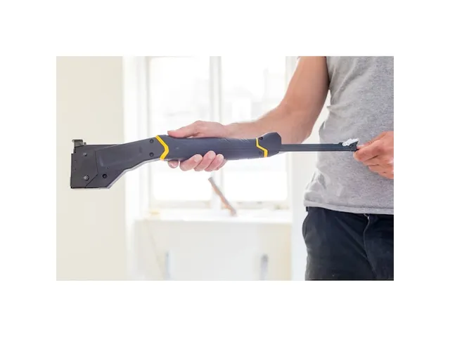 Fatmax lichtgewicht niethamer met auto-lock FMHT81394-9