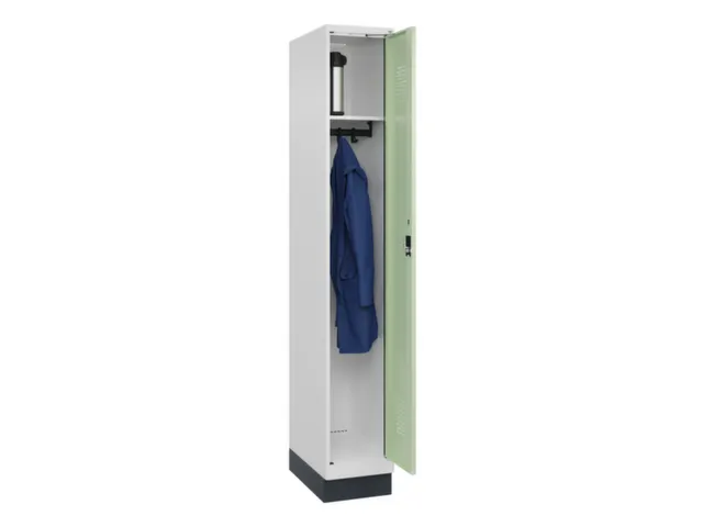 locker,HxBxD 1950x300x500mm,1vak,vak B 300mm,cil.-slot,sokkel