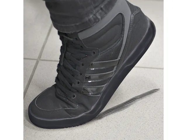 Stickeroplosser HG 300ml