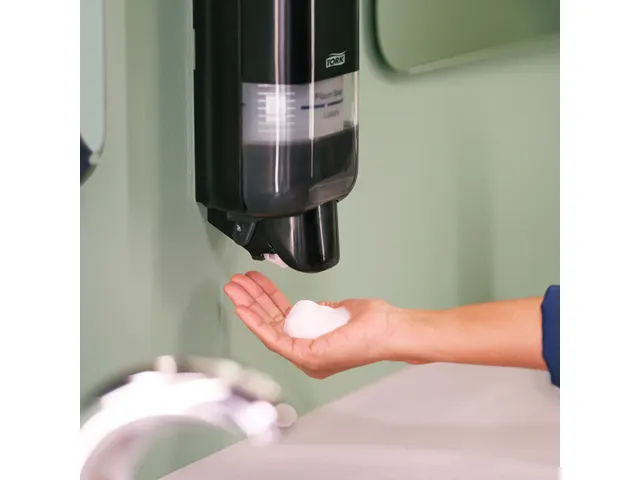 Zeepdispenser Tork S4 Elevation 1000ml zwart 564508