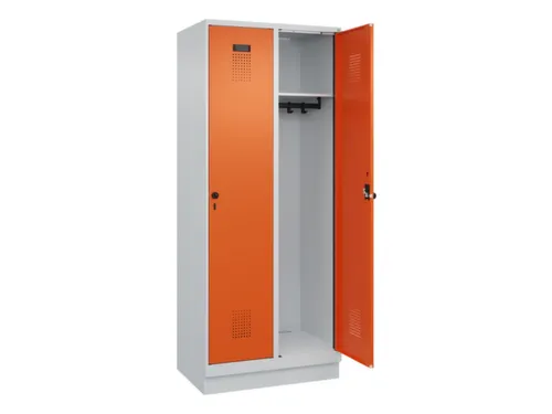 locker,HxBxD 1950x800x500mm,2vak,vak B 400mm,draaigrendel,sokkel