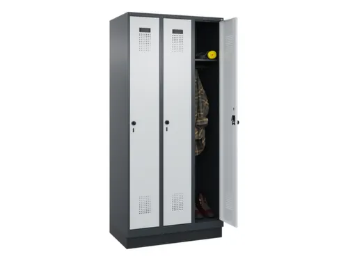 locker,HxBxD 1950x900x500mm,3vak,vak B 300mm,draaigrendel,sokkel