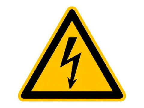 Waarschuwingsbord,V. Binnen/Buiten,Waarschuwing: Elektr. Spanning