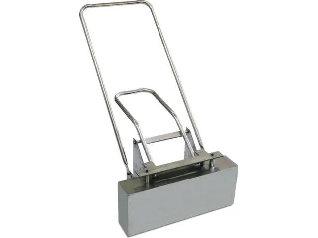 magnetische veegmachine,hand-aandrijving,veeg B 610mm,2wielen