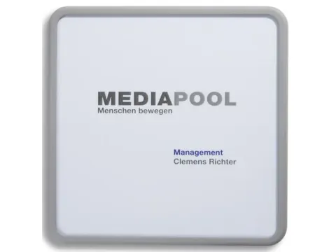 Deurbordje 155x155x12mm Polycarbonaat-Raampjes Grijs