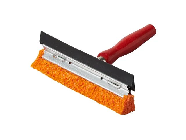 Raamtrekker ProPlus met houten steel 145mm rood