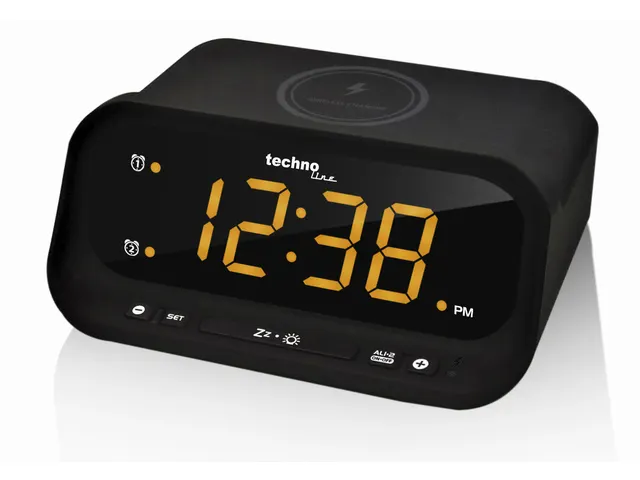 Wekker Technoline WT 477 158x116x75mm zwart met telefoonoplader